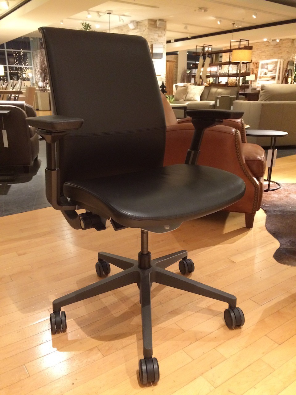 A Not So Positive Steelcase Think Chair Review Office Thrones